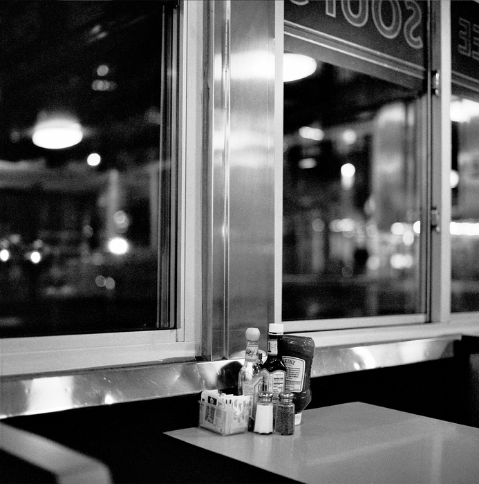 Ilford Delta 3200 Professional Black & White Negative - 35mm Film, 36 Exposures, Single Roll