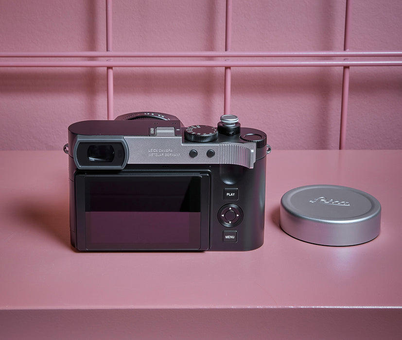 Leica Lens Cap for Leica Q Series - Silver — Glazer's Camera